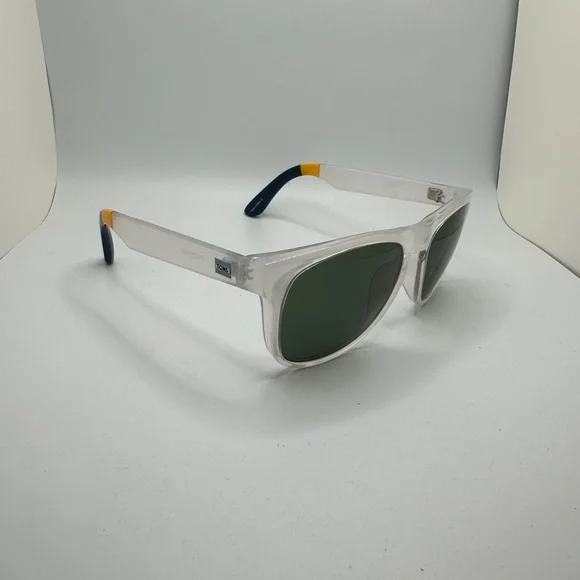 NWOT TOMS Sunglasses - Phoenix in Ice Crystal with Grey Lens - Picture 2 of 2